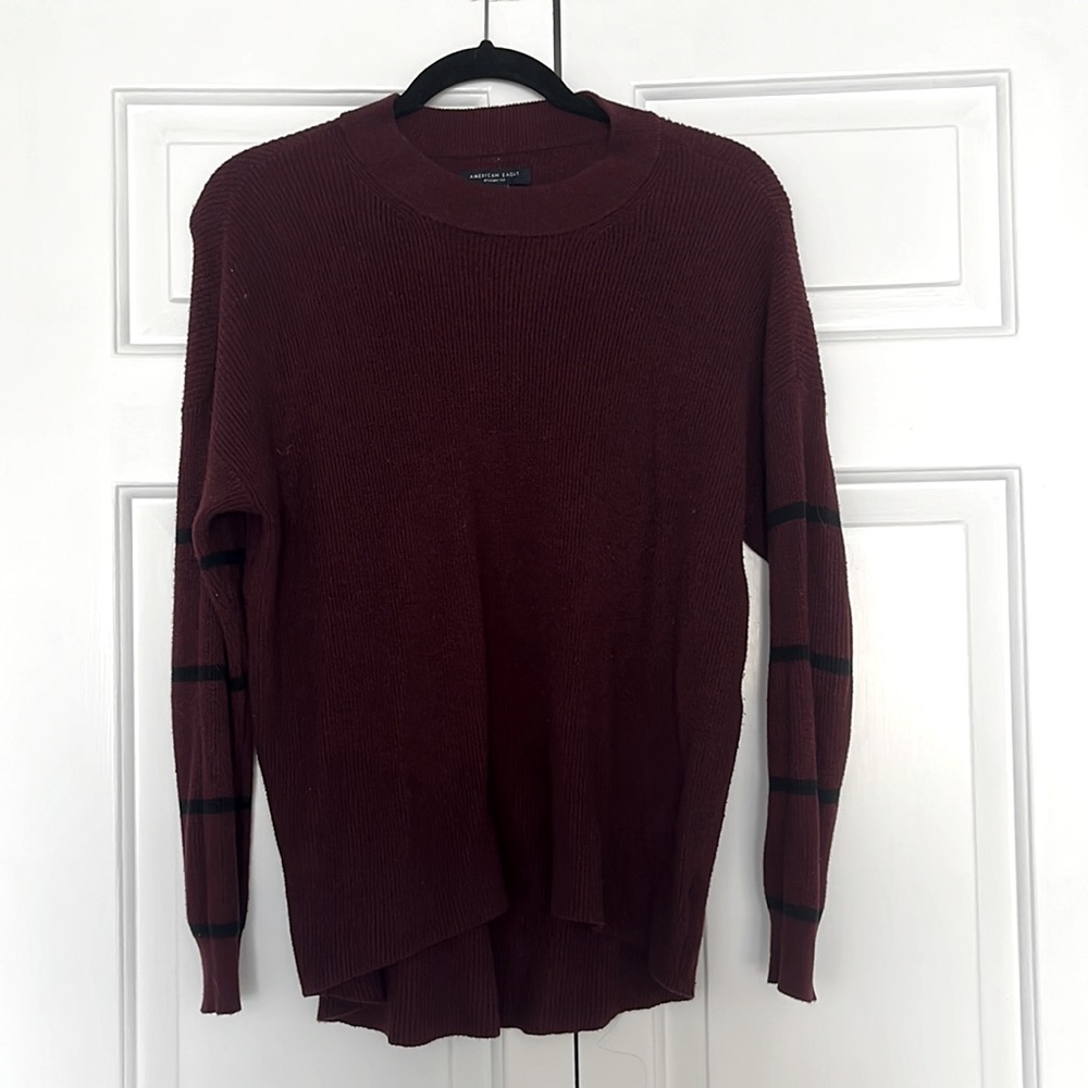AE Maroon Sweater medium